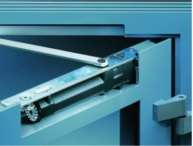 Фурнитура алюминиевых дверей  и SOLID DOOR AL